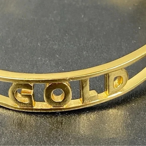 Kate Spade Bracelet As Good As Gold Bangle Size 8 Goldtone - Picture 4 of 15